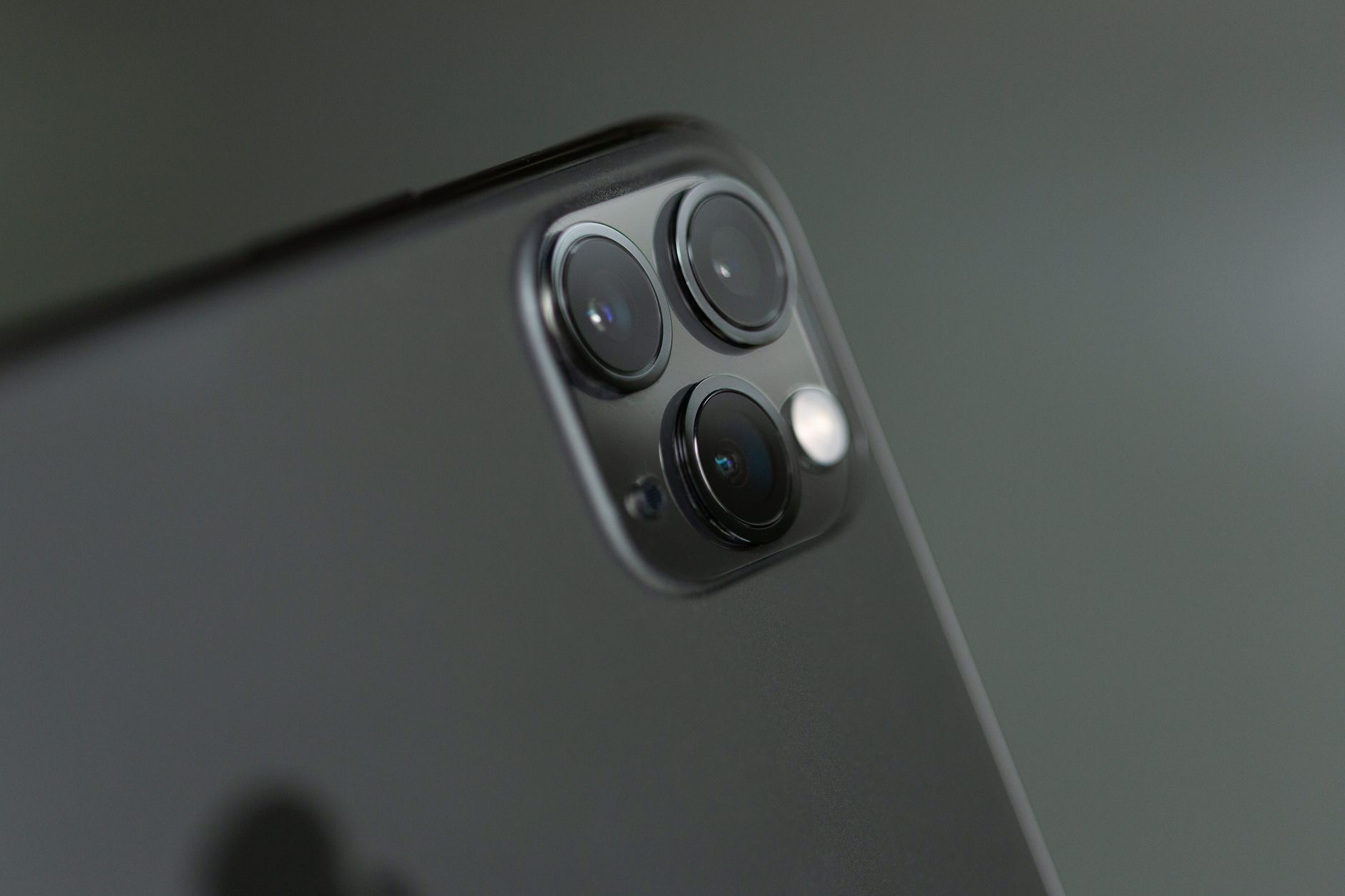 Is OPPO Find X10 Pro Max the Best Smartphone of 2023?